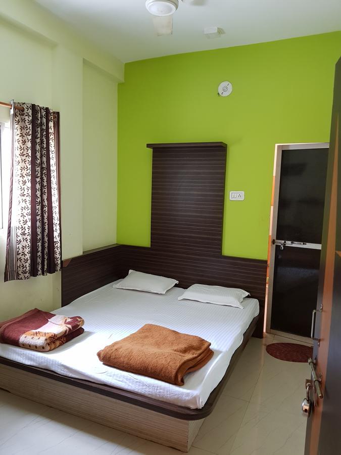 Hotel Shri Radhe Krishna Godarpura Εξωτερικό φωτογραφία