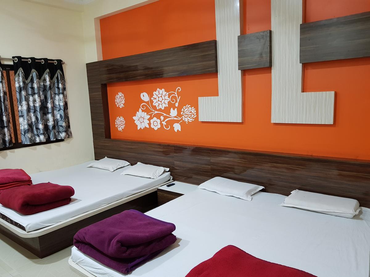 Hotel Shri Radhe Krishna Godarpura Εξωτερικό φωτογραφία